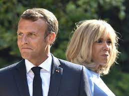 The president's bodyguards quickly intervened and two people were arrested, bfm tv and. Macrons Frau Brigitte Wird Beleidigt Tochter Der First Lady Kontert Politik