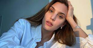 Macarena achaga figueroa (spanish pronunciation: Esta Foto Parece Confirmarlo Macarena Achaga Sera Michelle Salas En Luis Miguel La Serie