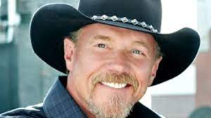 This is trace's fourth marriage, he was previously married to barbara lewis, julie curtis, and rhonda forlaw. Trace Adkins Age Height Weight Body Wife Or Husband Caste Religion Net Worth Assets Salary Family Affairs Wiki Biography Movies Shows Photos Videos And More