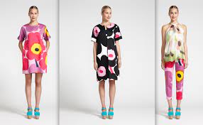 The purse can be washed at 40°c on a delicate cycle. Marimekko S Iconic Unikko Print Turns 50 Daily Front Row