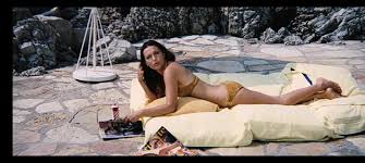 Denise Perrier sexy - Diamonds Are Forever (1971) - Celebs Roulette Tube