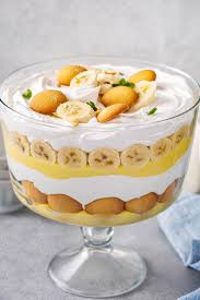 It has a smooth vanilla sauce for serving warm over the pudding, too. Mama S Homemade Banana Pudding Recipe The Novice Chef