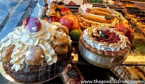 New Year S Eve French Style French Bakery French Cake Bakery Cakes
