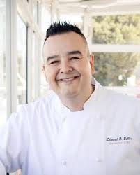 Edward Valles's Instagram, Twitter & Facebook