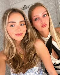 Georgia Lowe (@georgialowee) • Instagram photos and videos