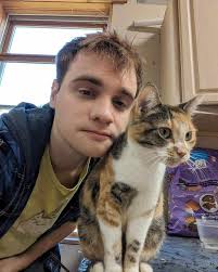 Anyone seen this kitty around Santa Rosa? I know it's a long shot but she's  been very missed lately. ❤️