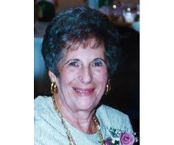 Pearl Steinberg's Instagram, Twitter & Facebook