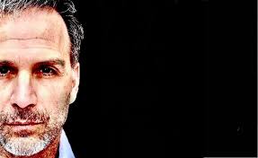 Paul Chalmer Official