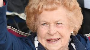 AFL Grand Final 2018: MCC members queue to get best seats