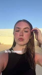 Fran Rowley's Instagram, Twitter & Facebook