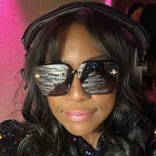 Angie Brown (@angiebrown) • Instagram photos and videos