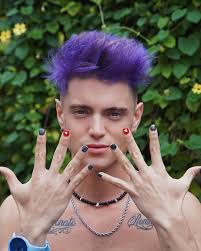 Mi Domingo, hay sorpresa en una de las fotos adivinen 💜