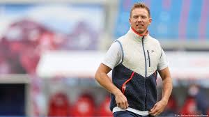 Julian nagelsmann plots man united's downfall as he speaks on rb leipzig thriving without timo werner, memories of ole gunnar solskjaer in '99 and another outrageous suit choice. Uzivatel Dw Sports Na Twitteru Julian Nagelsmann Was Asked About His Outfit After Rb Leipzig S 0 5 Defeat At Manchester United In The Ucl Let S Not Talk About My Clothes So Much I