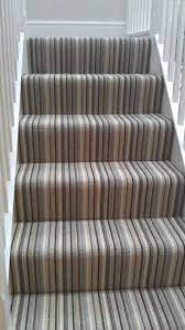 Pin Di Amanda Wormwell Su Hall Stairs And Landing Scale Interne Scala Rifacimento Tappeto A Righe