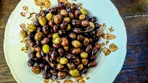 Les Specialites Nicoises Huile D Olive Vin De Bellet Et Agriculture