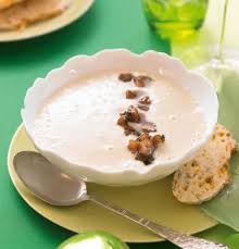 Winterwurzelsuppe Mit Thymian Maronen Rezept Essen Und Trinken Rezepte Maronen