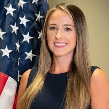 Emily Manning's Instagram, Twitter & Facebook