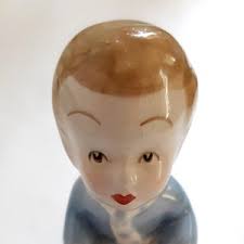 Vintage 1950's Wade Figurine of the Little Beggar Man From the Nursery  Rhyme Set in Excellent Condition