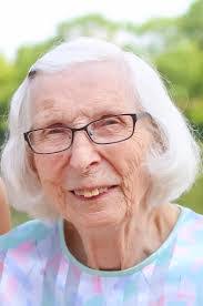 Janet Hiser's Instagram, Twitter & Facebook