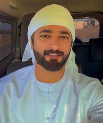 I know you love me,l will always smile you please.when see this ❤️ blow me  a kiss 👄 baby l love you so much baby you are the most amazing woman in