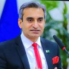 How to Set Boundaries as a New Manager