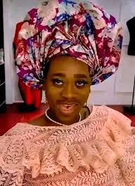 Who plays the role better?🎤