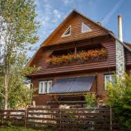 Cazare, terasa, piscina, foisoare, piscina pentru copii, teren de joaca. Cazare ArieÈeni 141 ProprietÄÈi RezervÄri Necomisionate