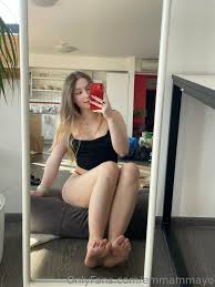 emmammayo photo 2es7c6lnbijo - EroThots