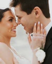 Anthony Carandang's Instagram, Twitter & Facebook