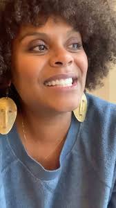 My Mom’s spirit is so strong and she showed up for my birthday today in  Chicago in such a special way❤️ #tabithabrown #angelsarereal #mymomismyangel