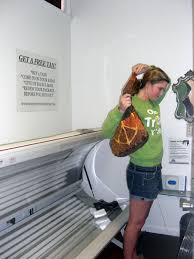 St Teresa S Academy Students Use Tanning Beds To Enhance The Darkness Of Their Skin Girls Feel Pressure From Media To Use Tanning Salons Dartnewsonline