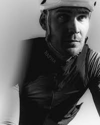 Tom Gould (@tom_gould) • Instagram photos and videos