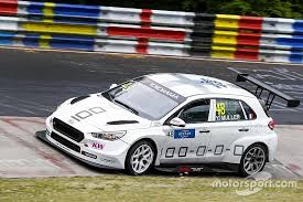 A world premiere is in the offing. Wtcr Nurburgring Yvan Muller Setzt Sich Im Vierkampf Durch
