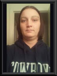 Danielle Ewing's Instagram, Twitter & Facebook