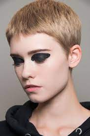 Pin Auf Frisuren Trends 2021