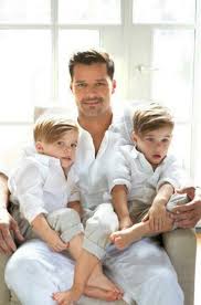 Maybe you would like to learn more about one of these? Pin By Jackie Santana On Celebrities With Twins Ricky Martin Ricky Martin Kids Boys Haircuts