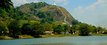 This city is located at an altitude of 116 m above the sea level. Kurunegala