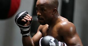 Sports de combat. Forgé dans la sueur et les sacrifices, le KO qui a changé  la vie de “Cyborg” Wallace