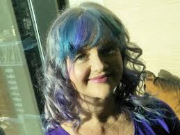 Susan Correll's Instagram, Twitter & Facebook