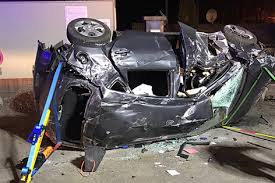 Nach einem unfall kann es dazu kommen, dass die beteiligten einen unfallbericht anfertigen müssen, in welchem sie den unfallhergang beschreiben. Unfall Keine Hilfe Fur Schwerverletzte Kaernten Orf At