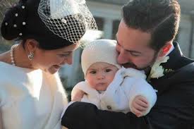 Per degli sposi spiritosi e autoironici Matrimonio E Battesimo Insieme Le Idee Piu Belle Per Partecipazioni Bomboniere E Regali Nanopress Donna