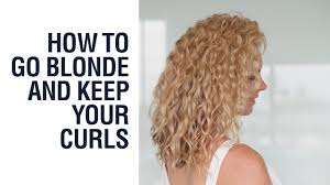 Blonde hair can look stunning, but blonde dyed hair requires extra effort to keep it looking its best. How To Go Blonde And Keep Your Curls Hair Romance Good Hair Q A 14 Youtube