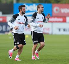 Beşiktaş ve f.bahçe forması giyen ali güneş, caner erkin'e derbide gösterilen tepkiyle ilgili konuşurken ben kadıköy'de alkışlanmıştım. Fenerbahce Nin Gokhan Gonul Ve Caner Erkin Plani Ortaya Cikti Aspor