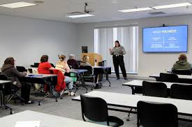 Yesterday, we welcomed alumnus Dylan Treaster back to campus to speak to  students during the first event in our engineering speaker series. Dylan,  who graduated magna cum laude with a bachelor of
