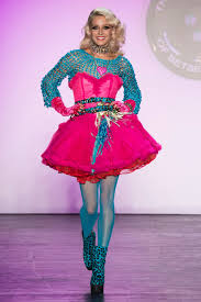 Betsey Johnson News, Collections, Fashion Shows, Fashion ...