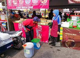 4 cara pakai minyak daun bungkus papua. Lebih 1 000kg Minyak Masak Terpakai Akan Dikumpul Sepanjang Bazar Ramadan Putrajaya