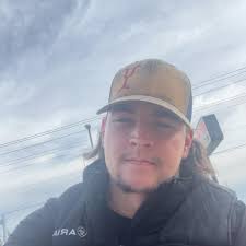 What is the purpose of the broken vacuum line in a 1995 F250 460?