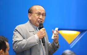 Tan sri dr rais yatim retains the jelebu bersatu division chief post for the 2020 session. Institusi Beraja Tetap Wujud Selagi Malaysia Ada Tan Sri Dato Seri Utama Dr Rais Yatim Ukm News Portal