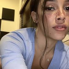 Stream Lola Wolf ft. Miley Cyrus