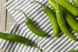 Long pepper has a similar sweetness and has floral notes along with sweet spice notes. What S A Good Serrano Pepper Substitute Pepperscale